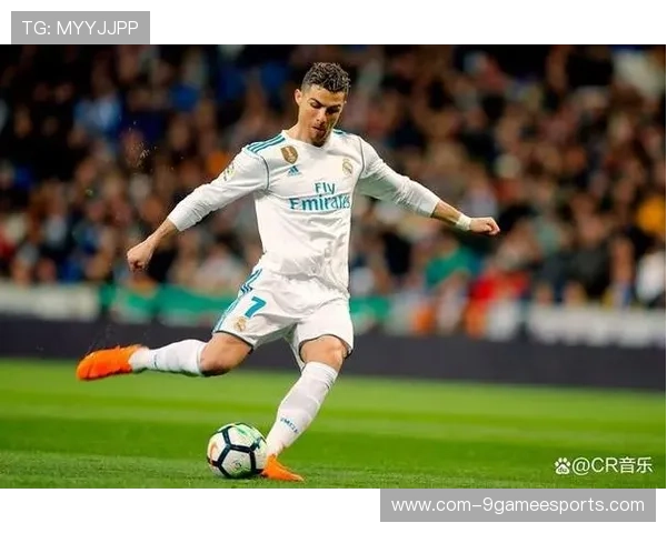 史上最帅十大足球球星盘点：颜值与实力并存的传奇人物